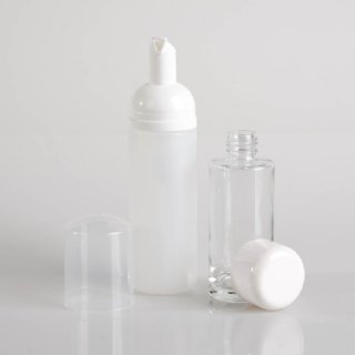 Foamer & Gesichtswasserflasche © Anna Wimmer